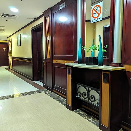 Fortune Hotel Deira Дубай Екстериор снимка