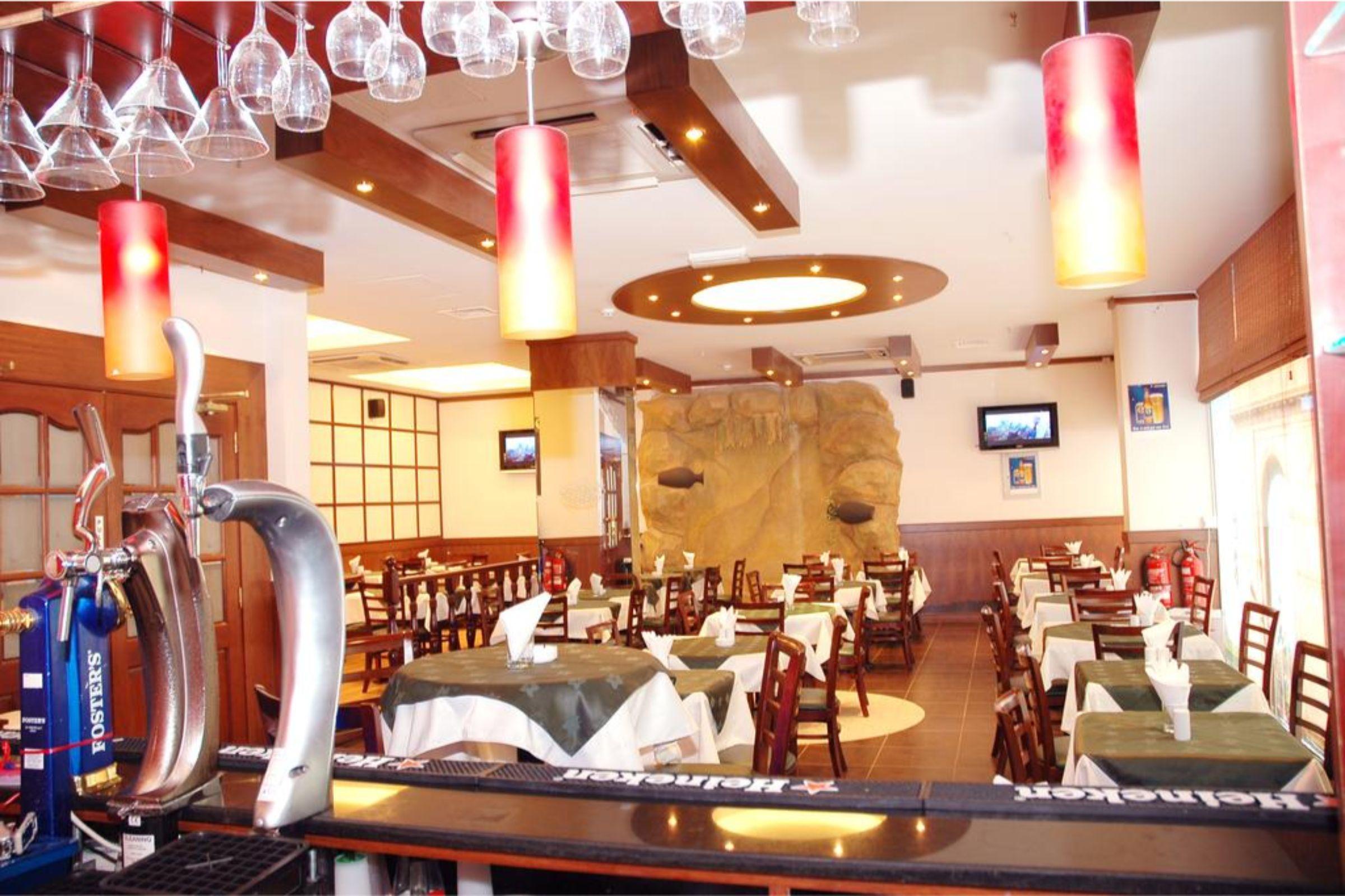 Fortune Hotel Deira Дубай Екстериор снимка
